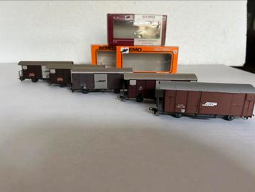 5x Bemo 2250 H0m Gesloten goederenwagen RhB beschikbaar voor biedingen
