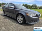 Volvo V50 2.4i Momentum R-Design | Goed onderhouden!, Auto's, Volvo, Voorwielaandrijving, 65 €/maand, Gebruikt, 700 kg