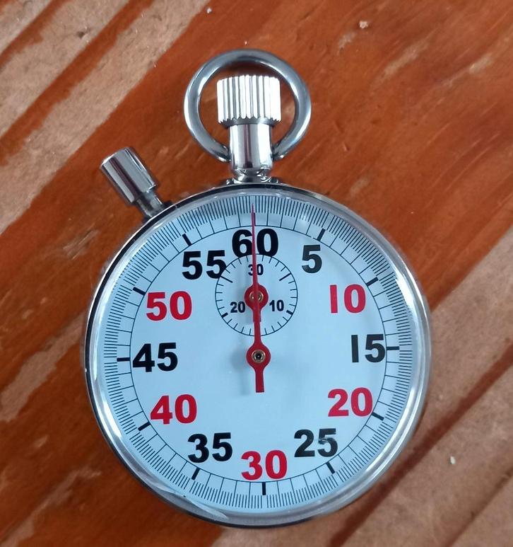 Te koop: Analoge Stopwatch, Sieraden, Tassen en Uiterlijk, Sporthorloges, Zo goed als nieuw, Android, Zwart, Ophalen of Verzenden