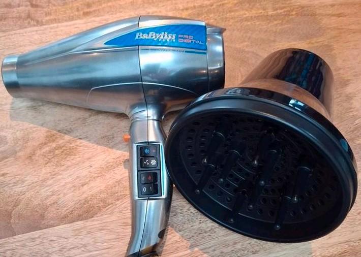 Babyliss Pro Digital Föhn met Diffuser, Witgoed en Apparatuur, Persoonlijke-verzorgingsapparatuur, Gebruikt, Haarverzorging, Ophalen of Verzenden