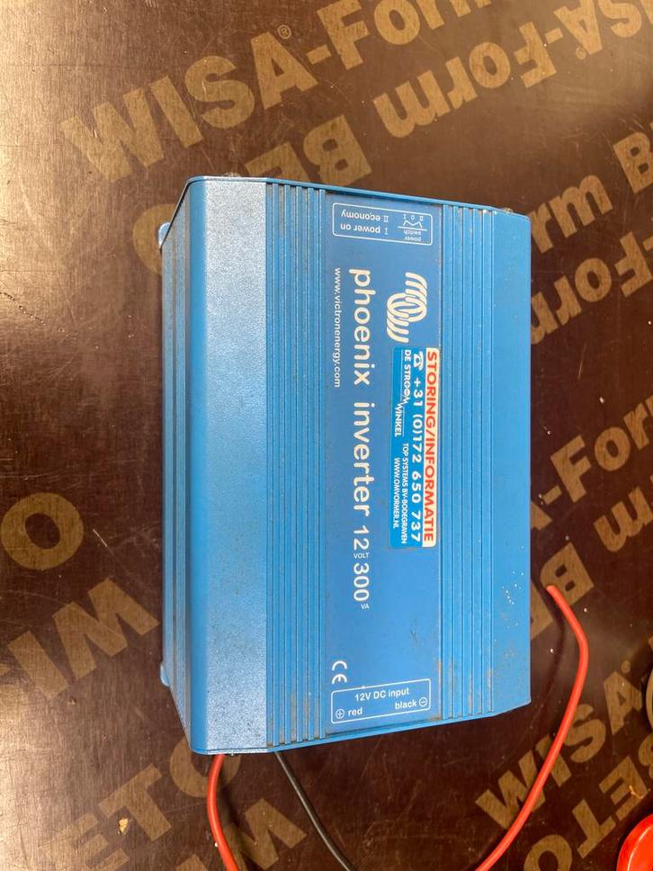 Phoenix Omvormer 12V naar 220V, Caravans en Kamperen, Camper-accessoires, Gebruikt, Ophalen of Verzenden