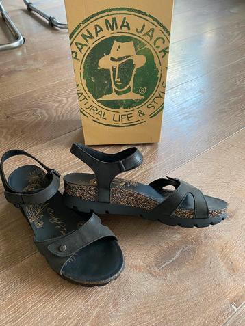 Mooie zwarte sandalen maat 40 panama jack beschikbaar voor biedingen