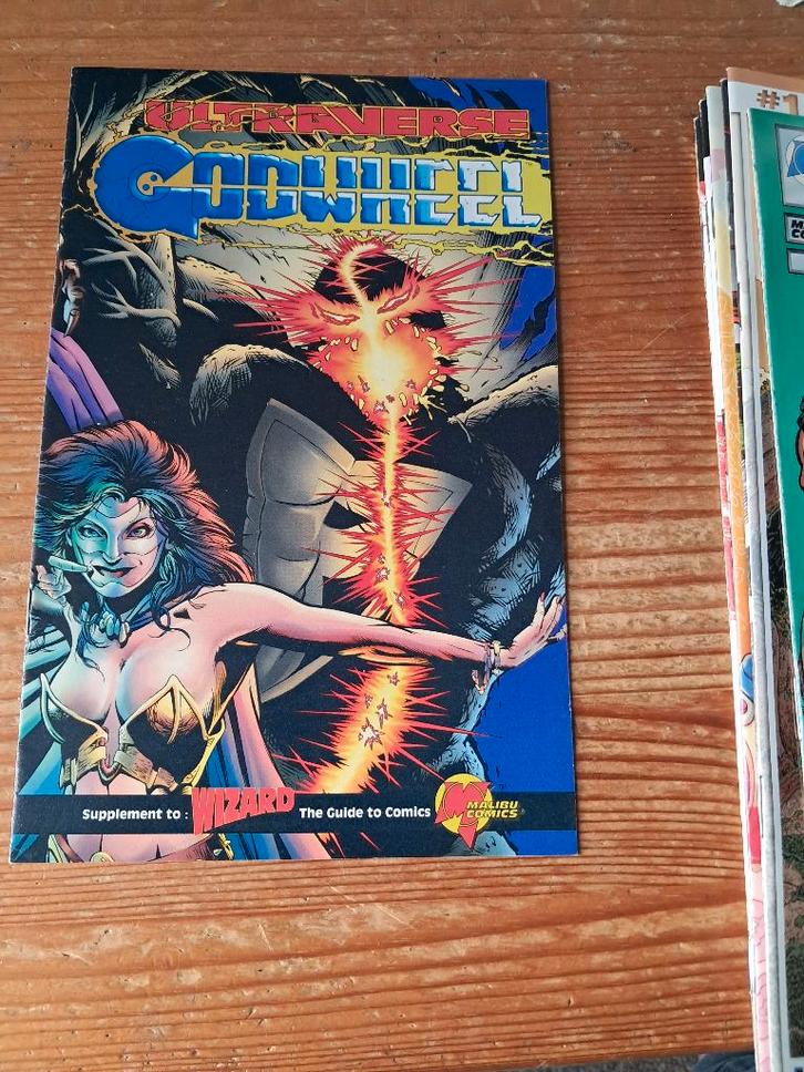 Malibu ashcans, Boeken, Strips | Comics, Zo goed als nieuw, Meerdere comics, Amerika, Ophalen