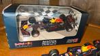 Max verstappen 1:43 red bull carrera racebaan, Hobby en Vrije tijd, Modelauto's | 1:43, Ophalen, Zo goed als nieuw, Auto, Overige merken