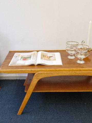 Vintage salontafel omkeerbaar blad jaren 70 beschikbaar voor biedingen