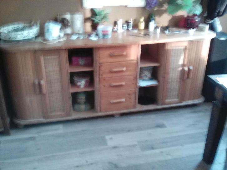 dressoir van echt grenenhout, Huis en Inrichting, Kasten | Dressoirs, Gebruikt, 200 cm of meer, 25 tot 50 cm, Grenenhout, Ophalen