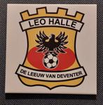 Tegel Leo Halle Go Ahead Eagles Deventer voetbal, Overige typen, Overige binnenlandse clubs, Ophalen of Verzenden, Zo goed als nieuw