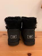 Zwarte UGG enkellaarsjes Maat 40, Zwart, Lage of Enkellaarzen, Ophalen of Verzenden, Zo goed als nieuw