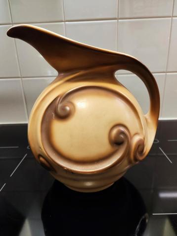 Mosa Pariso bruin-beige keramieken snavelkan, 1930 beschikbaar voor biedingen