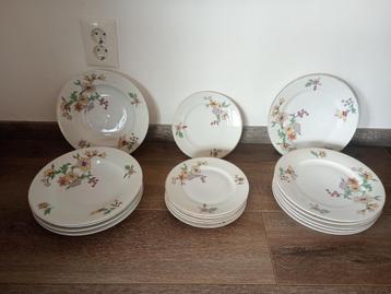 17x art deco porseilen Altrohlau CMR borden +/- 100 jaar oud beschikbaar voor biedingen