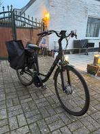Jonge fiets - slechts 1 jaar oud!, Fietsen en Brommers, Elektrische fietsen, Zo goed als nieuw, 51 tot 55 cm, 50 km per accu of meer