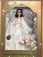 Sneeuwwitje Limited Edition doll, Ophalen of Verzenden, Sneeuwwitje of Doornroosje, Nieuw, Beeldje of Figuurtje