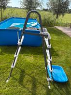 Intex zwembad trap met voetenbad, Tuin en Terras, Zwembad-toebehoren, Ophalen, Gebruikt, Ladder