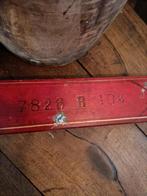 Sigaren mal Helmond Holland rood van kleur, Antiek en Kunst, Ophalen of Verzenden