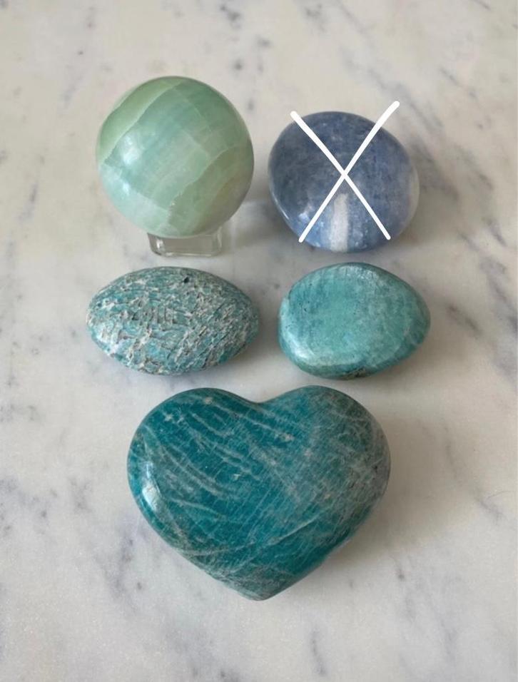 Set van 4 stenen/mineralen - palmstenen/hart/bol, Verzamelen, Mineralen en Fossielen, Mineraal, Ophalen of Verzenden