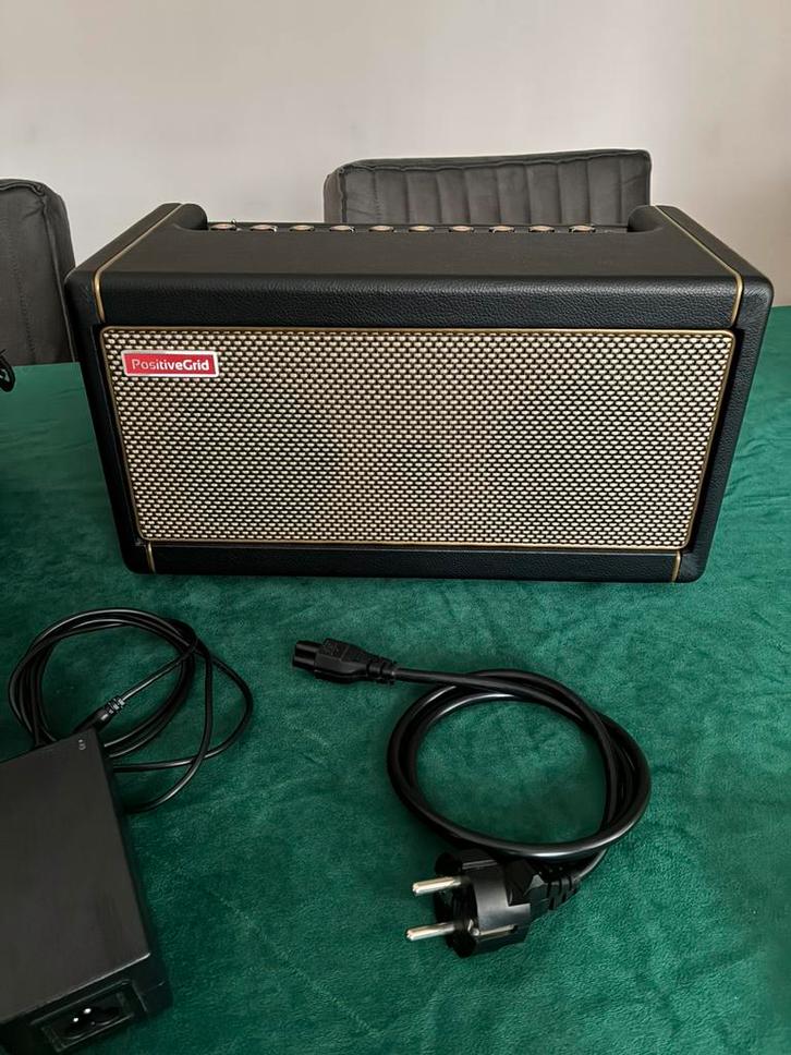 Positive Grid Spark 40 Versterker, Muziek en Instrumenten, Versterkers | Bas en Gitaar, Zo goed als nieuw, Minder dan 50 watt
