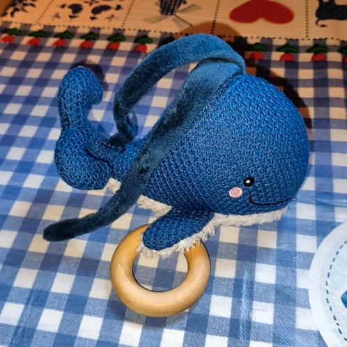 Hema blauwe walvis knuffel met muziekdoosje met liedje, Kinderen en Baby's, Speelgoed | Knuffels en Pluche, Ophalen of Verzenden