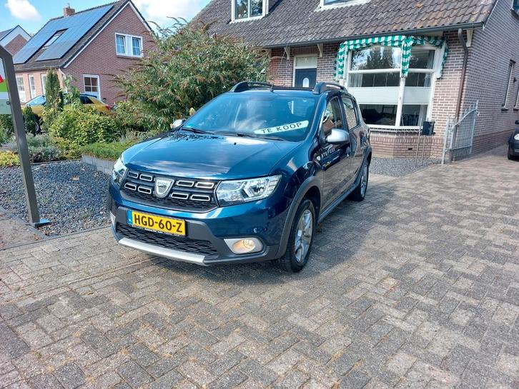 Dacia Sandero 0.9 Tce 90pk Easy-r S&S 2017 Blauw Stepway, Auto's, Dacia, Particulier, Sandero, Benzine, Hatchback, Automaat, Geïmporteerd