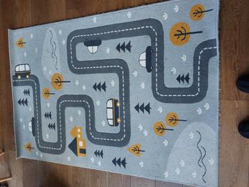 Speelkleed beschikbaar voor biedingen