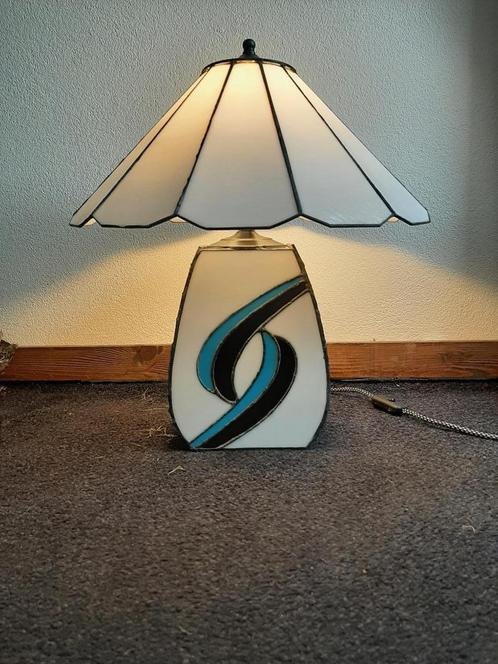 Tiffany Tafellamp, Huis en Inrichting, Lampen | Tafellampen, Minder dan 50 cm, Glas, Ophalen of Verzenden