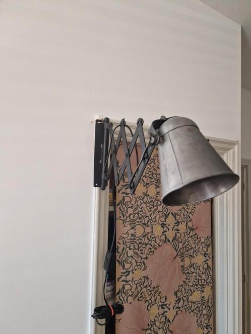 Metalen uittrekbare wandlamp nieuw, Huis en Inrichting, Lampen | Wandlampen, Nieuw, Metaal, Ophalen of Verzenden