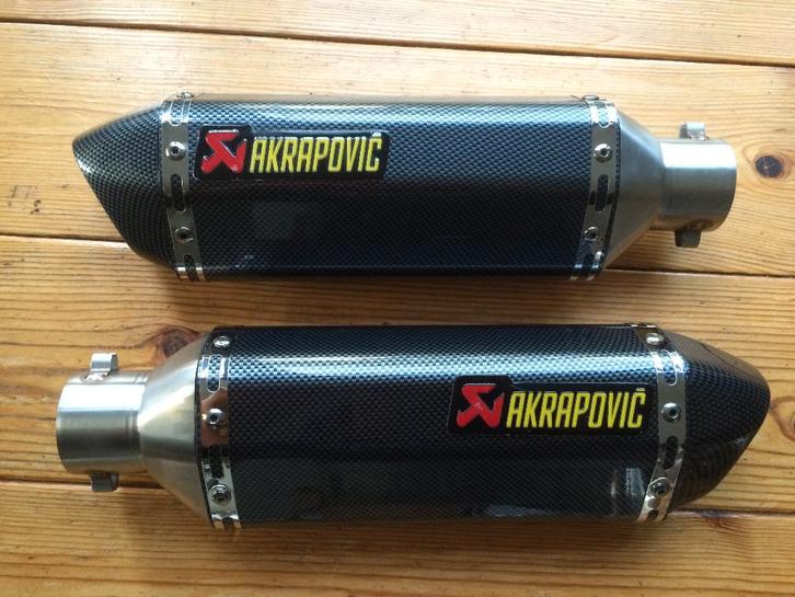 NIEUWE universele AKRAPOVIC uitlaat incl dbkiller CARBON, Motoren, Tuning en Styling, Ophalen of Verzenden