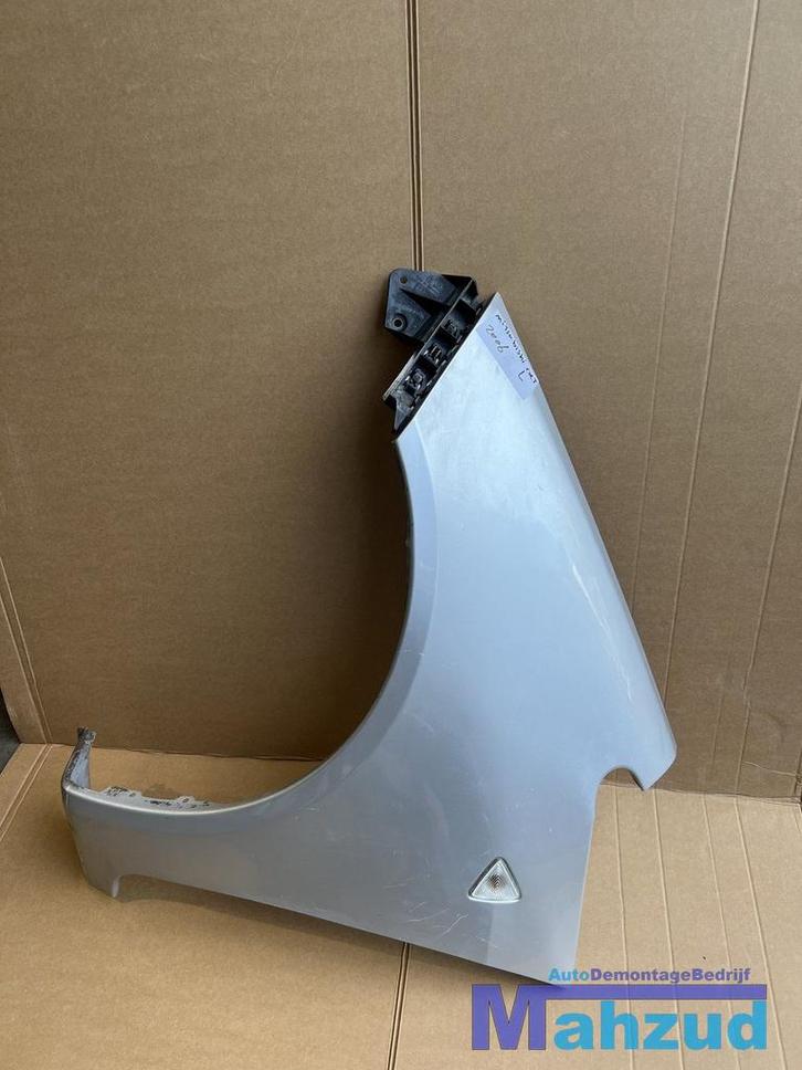 MITSUBISHI COLT Links voorscherm zijscherm 2004+2012, Auto-onderdelen, Carrosserie en Plaatwerk, Spatbord, Mitsubishi, Gebruikt