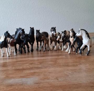Schleich paarden gezinnetjes beschikbaar voor biedingen