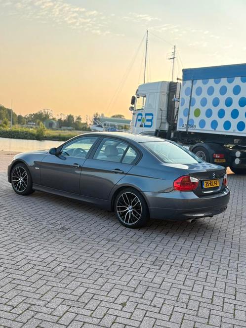 BMW 3-Serie 320i trekhaak M-sport velgen dealer onderhouden!, Auto's, BMW, Bedrijf, 3-Serie, ABS, Airbags, Airconditioning, Alarm