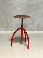 Vintage kruk atelier werkkruk industrieel retro rood krukje, Ophalen, Gebruikt, In hoogte verstelbaar, Onbekend