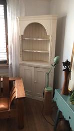 Brocante hoekkast in 2 delen., Ophalen