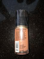 Max Factor Facefinity Foundation - Nieuw!, Bruin, Gehele gezicht, Nieuw, Ophalen of Verzenden