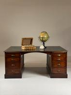 Bureau partnerdesk Engels antiek, Ophalen of Verzenden