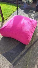 Roze poef zitzak 1x1 meter 40/50 cm dik kinderkamer, Roze, Zo goed als nieuw, Ophalen