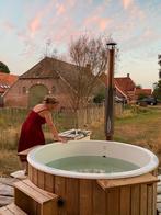 Welvaere houtgestookte hottub, Ophalen, Zo goed als nieuw, Trap, Vast