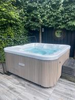 Jacuzzi Wellis Samoa 5 persoons, Ophalen of Verzenden, Gebruikt, Pomp, Vast
