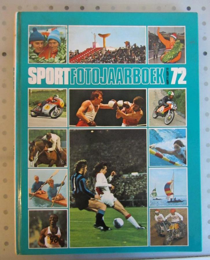 Sportfotojaarboek 72 Ed van Opzeeland e.a, Boeken, Sportboeken, Gelezen, Overige sporten, Ophalen of Verzenden