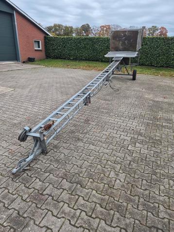 Bouwlift De Jong - Bouwlier - bouw lift beschikbaar voor biedingen
