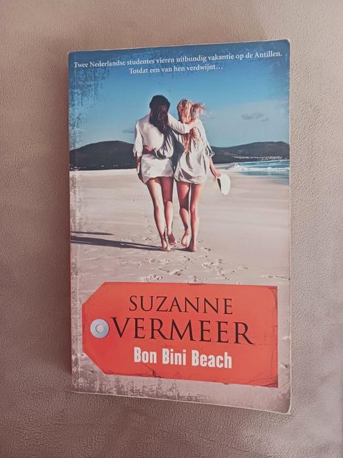 Suzanne Vermeer - Bon Bini Beach, Boeken, Thrillers, Zo goed als nieuw, Nederland, Ophalen of Verzenden