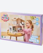 Houten Poppenhuis met Meubels - Zo goed als nieuw!, Kinderen en Baby's, Speelgoed | Poppenhuizen, Ophalen, Zo goed als nieuw, Poppenhuis