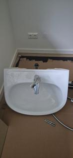 Wasbak met grohe warmwater kraan, Ophalen, Zo goed als nieuw