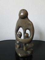 mooi beeld handgemaakt uit zeepsteen 22 cm, Antiek en Kunst, Ophalen of Verzenden