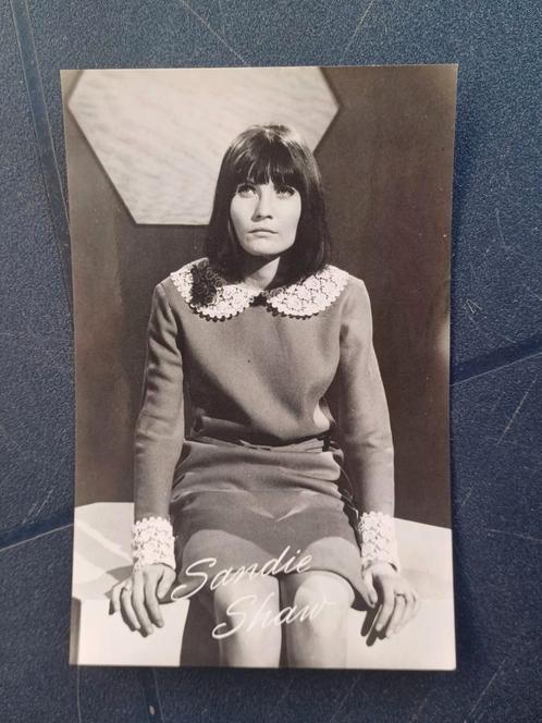 Sandie Shaw (zangeres Puppet on a string 1967), Verzamelen, Ansichtkaarten | Themakaarten, Ongelopen, 1960 tot 1980, Muziek, Ophalen
