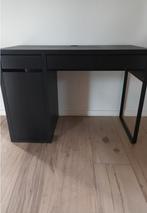 Ikea MICKE Bureau Zwartbruin 105 x 50 cm, Ophalen, Zo goed als nieuw, Bureau