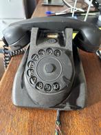 Zwarte bakeliet telefoon met draaischijf, Telecommunicatie, Vaste telefoons | Niet Draadloos, Ophalen, Gebruikt, Met draaischijf