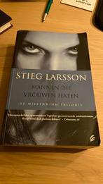 Stieg Larsson - Mannen die vrouwen haten, Gelezen, Scandinavië, Ophalen of Verzenden, Stieg Larsson
