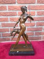 bronzen topbeeld: Diana met hazewindhond, Ophalen of Verzenden, Brons