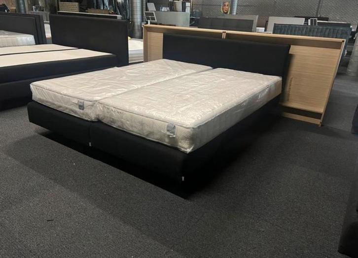 leegverkoop auping boxsprings 80% korting Auping matrassen, Huis en Inrichting, Slaapkamer | Bedden, Zo goed als nieuw, Tweepersoons