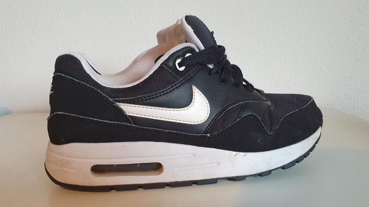 Nike Air Max 1 - Maat 38.5, Kleding | Dames, Schoenen, Gedragen, Sneakers of Gympen, Zwart, Ophalen of Verzenden