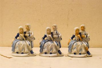 3 stuks porseleinen beeldjes van een stelletje 48480 beschikbaar voor biedingen